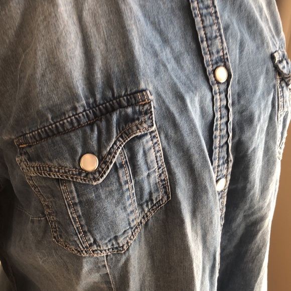 H&m mama fits like a medium - Picture 3 of 4